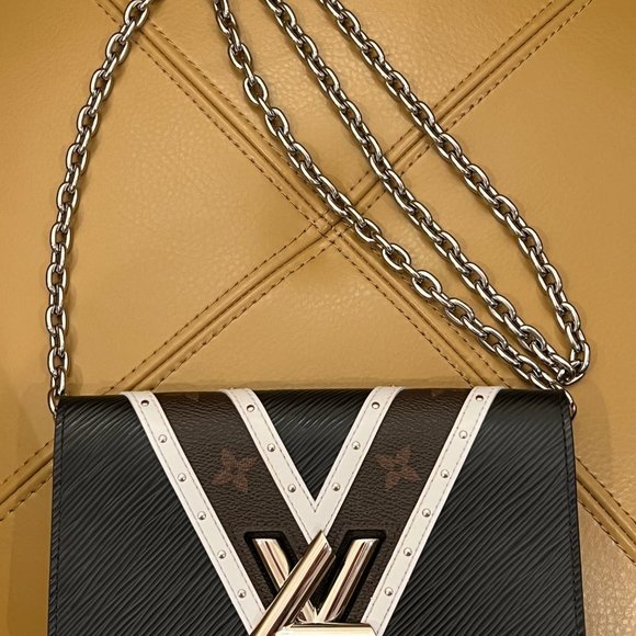 Louis Vuitton LV Twist Lock Wallet Purse Blk Epi Leather Monogram Bag HOST PICK - Picture 3 of 16